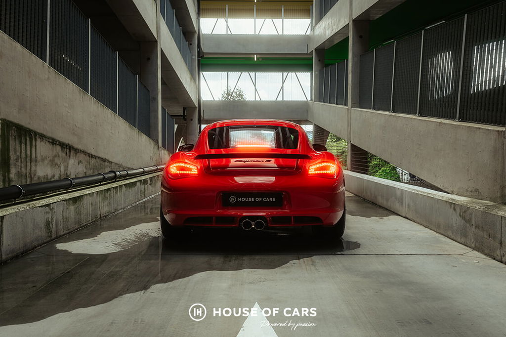 Porsche 987 Cayman R