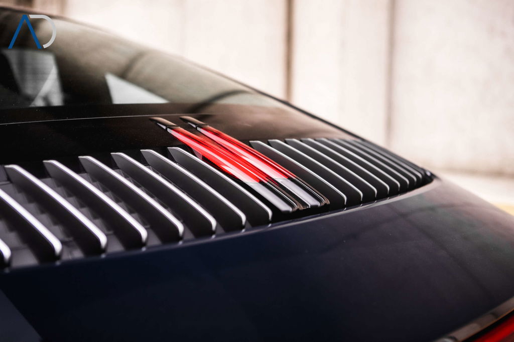 Porsche 992 Belgian Legend Edition