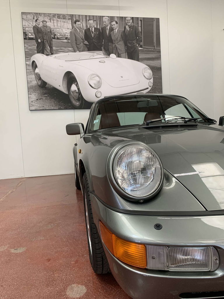 Porsche 964 Carrera 4