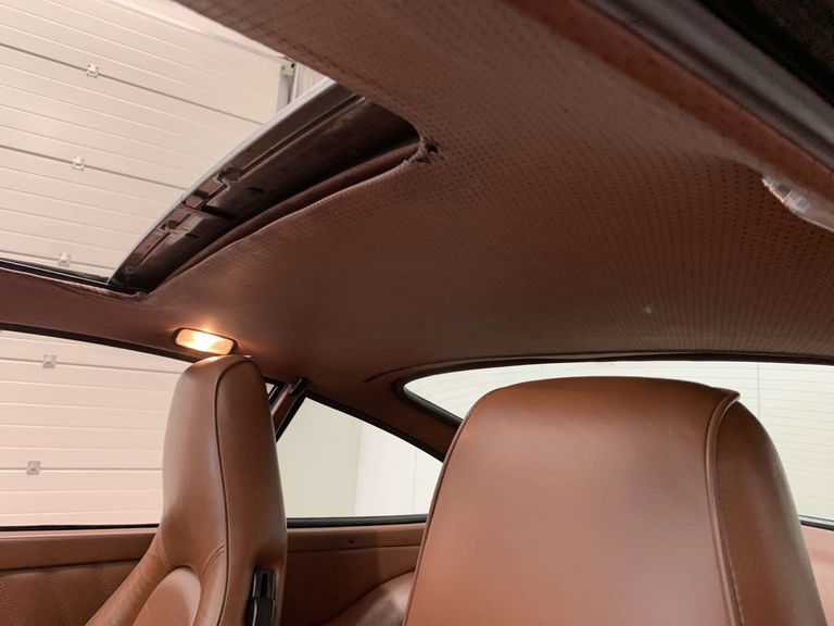 Porsche 964 Carrera 4