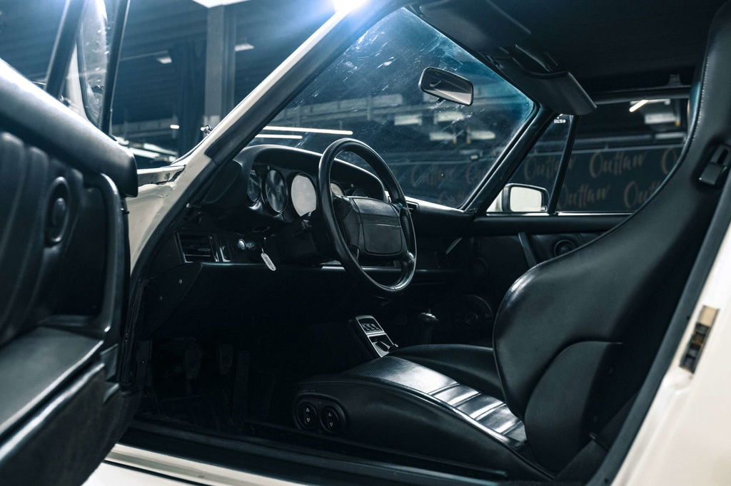 Porsche 964 Carrera 2