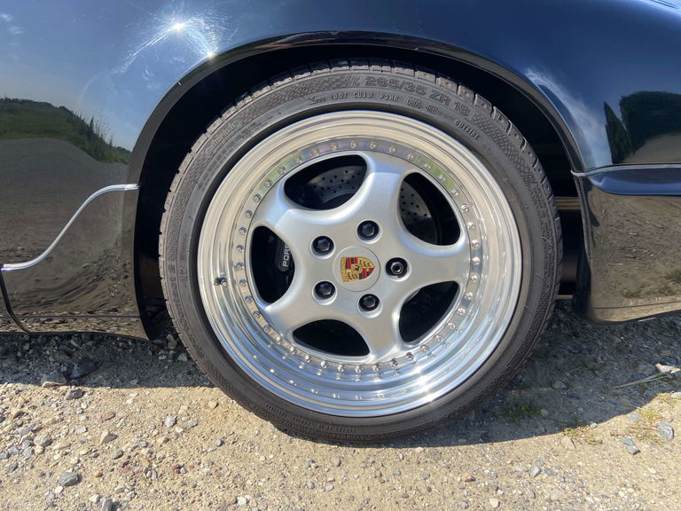 Porsche 964 Carrera RS