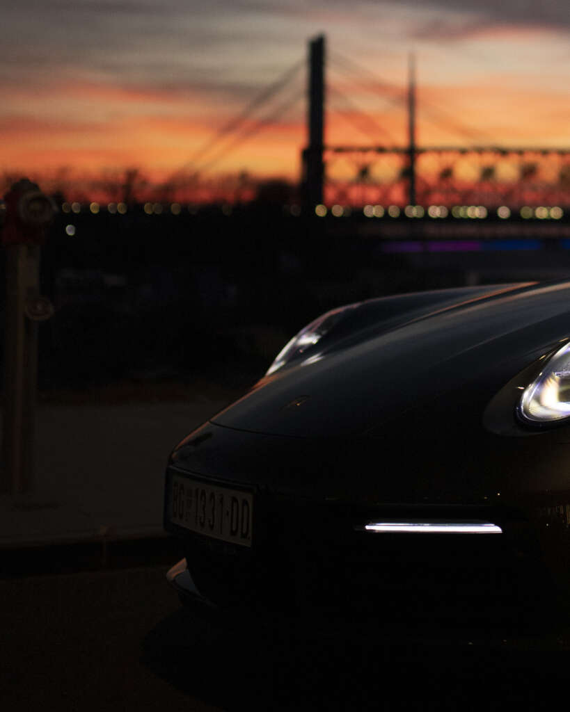 Porsche-992-Carrera-4S-Belgrad-morning-sun