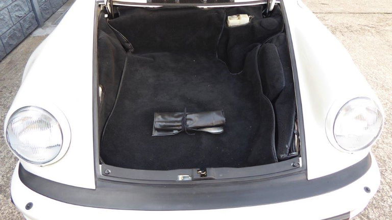 Porsche 911 Turbo 3.3