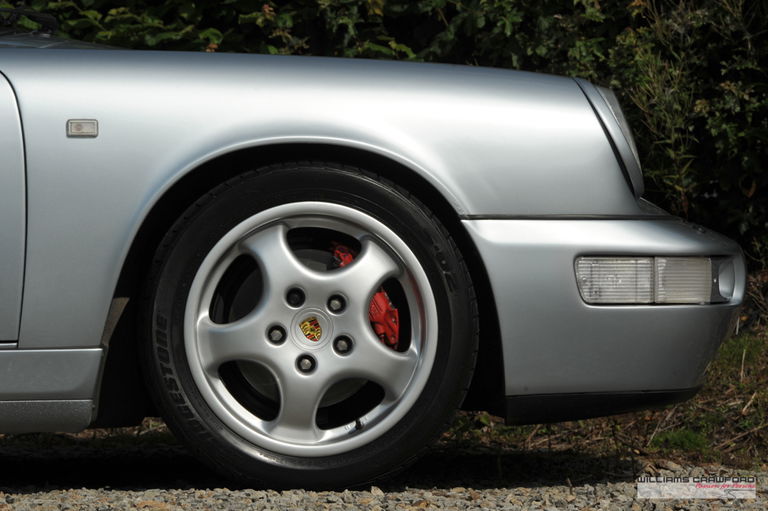 Porsche 964 Carrera 4