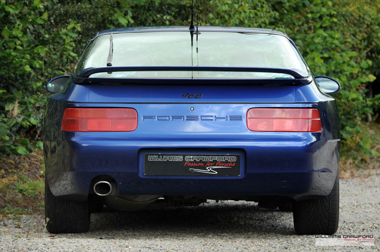 Porsche 968