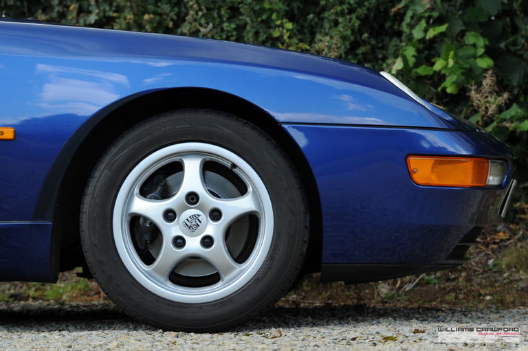 Porsche 968