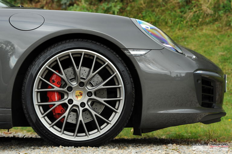 Porsche 991.2 Carrera 4S