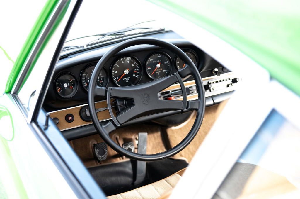 Porsche 911 S (F-Modell)