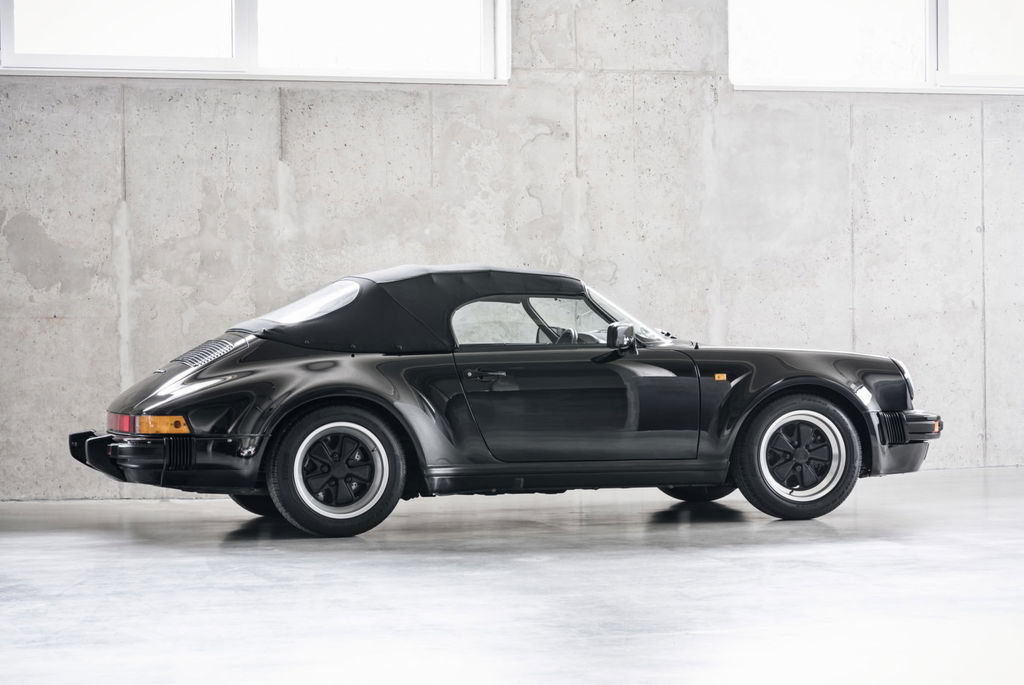 Porsche 911 Carrera 3.2 Speedster