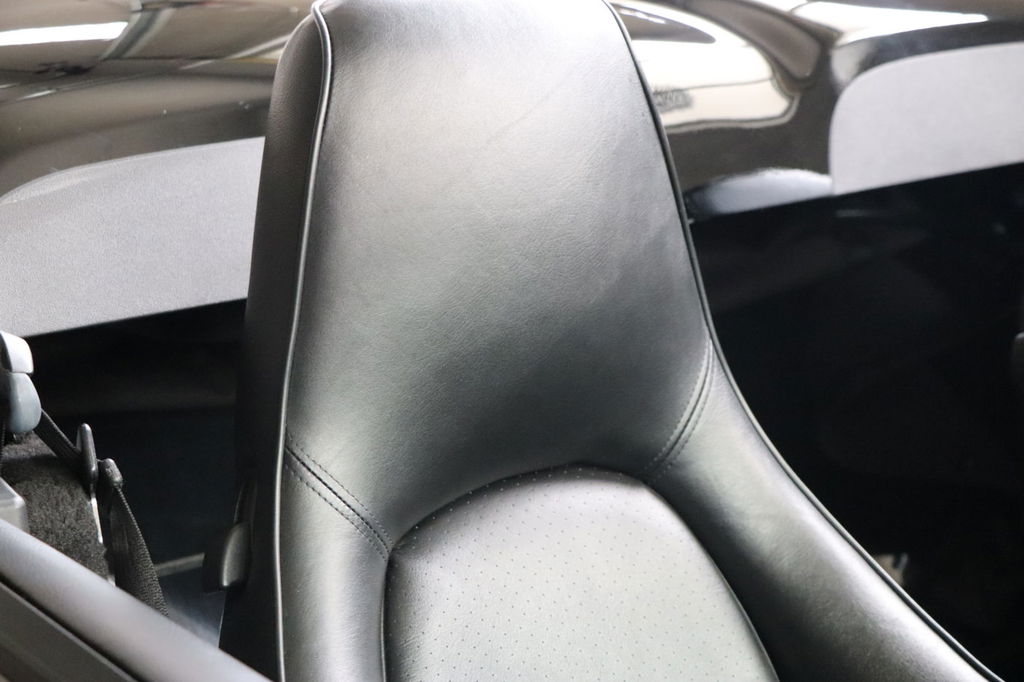 Porsche 911 Carrera 3.2 Speedster