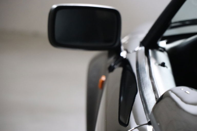 Porsche 911 Carrera 3.2 Speedster