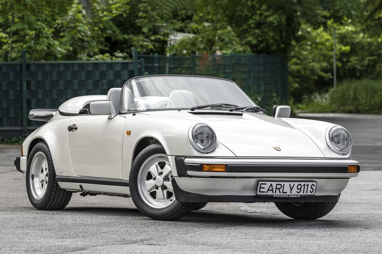 Porsche 911 Carrera 3.2 Speedster
