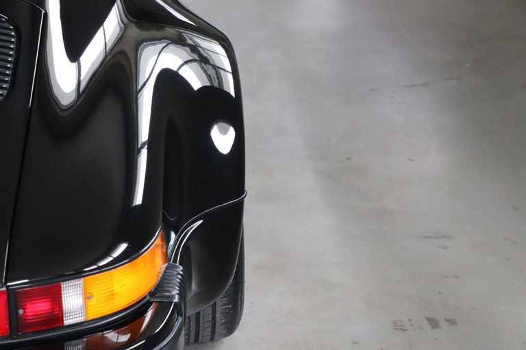 Porsche 911 Carrera 3.2 Speedster