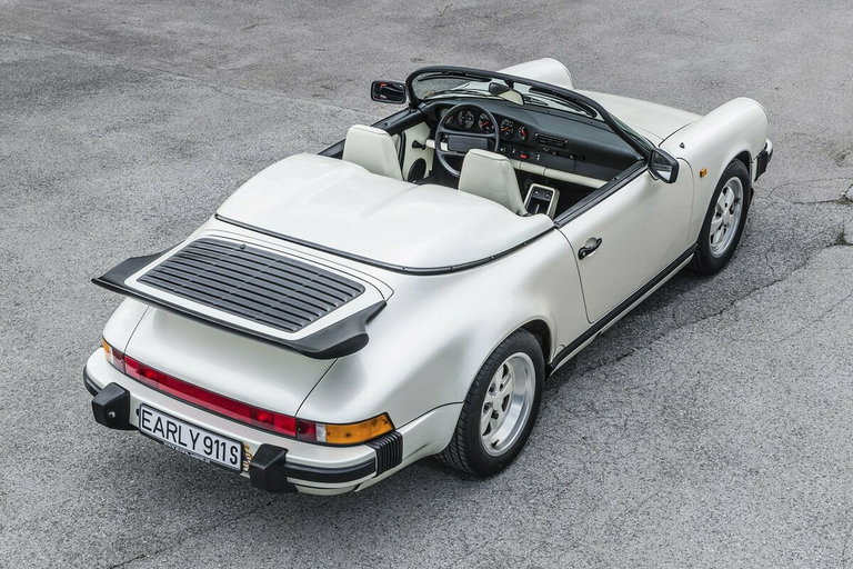 Porsche 911 Carrera 3.2 Speedster