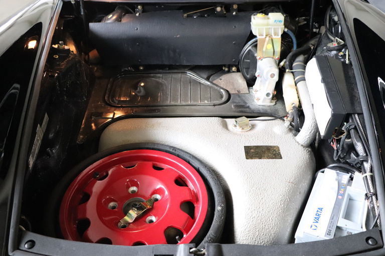 Porsche 911 Carrera 3.2 Speedster