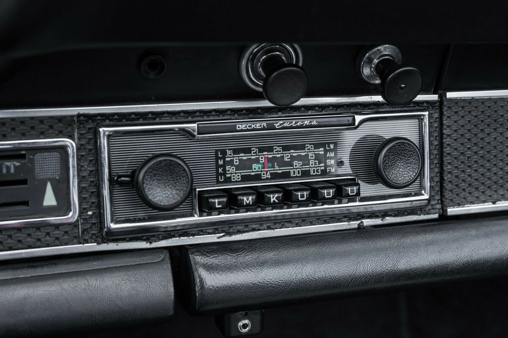 Porsche 911 S (F-Modell)