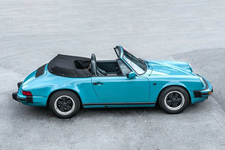 Porsche 911 Carrera 3.2