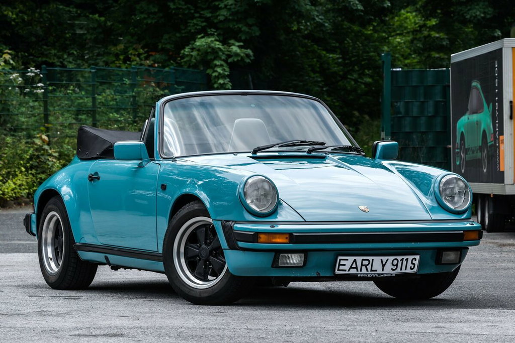 Porsche 911 Carrera 3.2