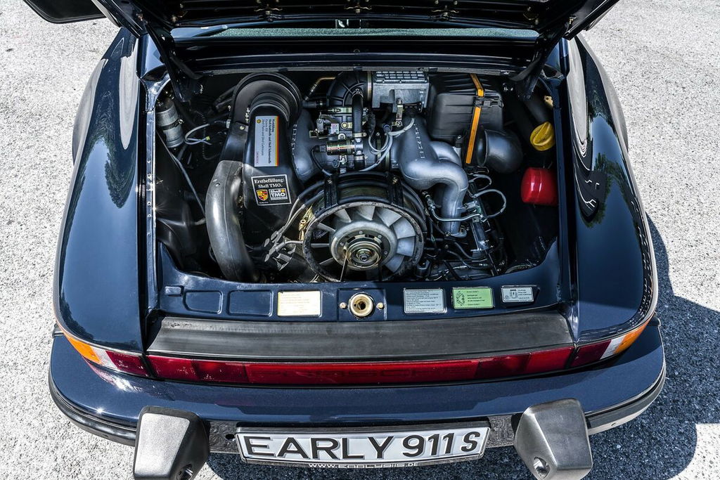 Porsche 911 Carrera 3.2 Clubsport