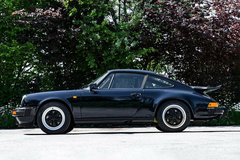 Porsche 911 Carrera 3.2 Clubsport