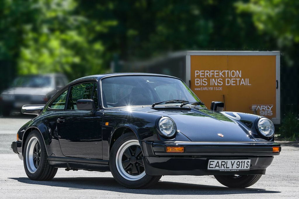 Porsche 911 Carrera 3.2 Clubsport