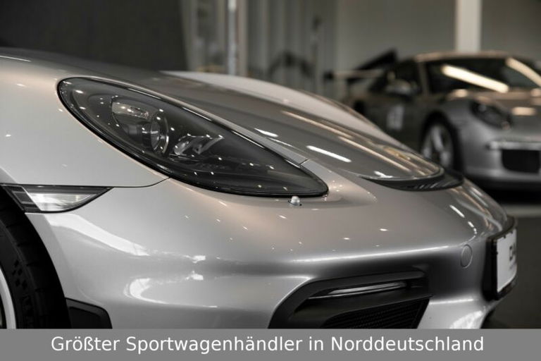 Porsche 718 Spyder