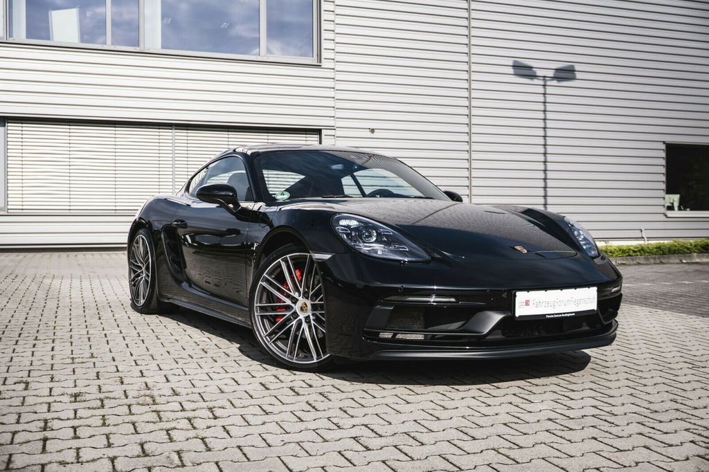 Porsche 718 Cayman GTS