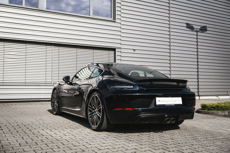 Porsche 718 Cayman GTS