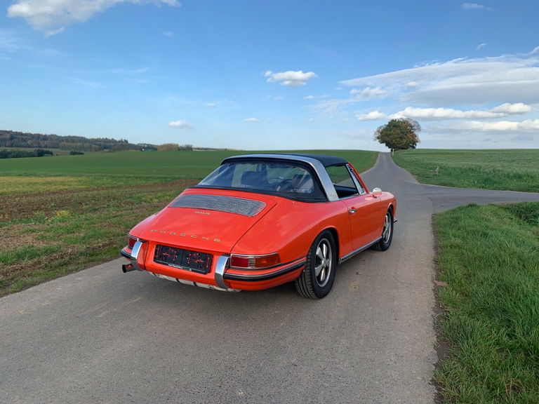 Porsche 911 S (F-Modell)