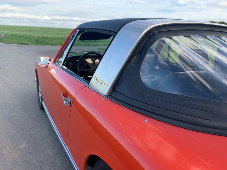 Porsche 911 S (F-Modell)