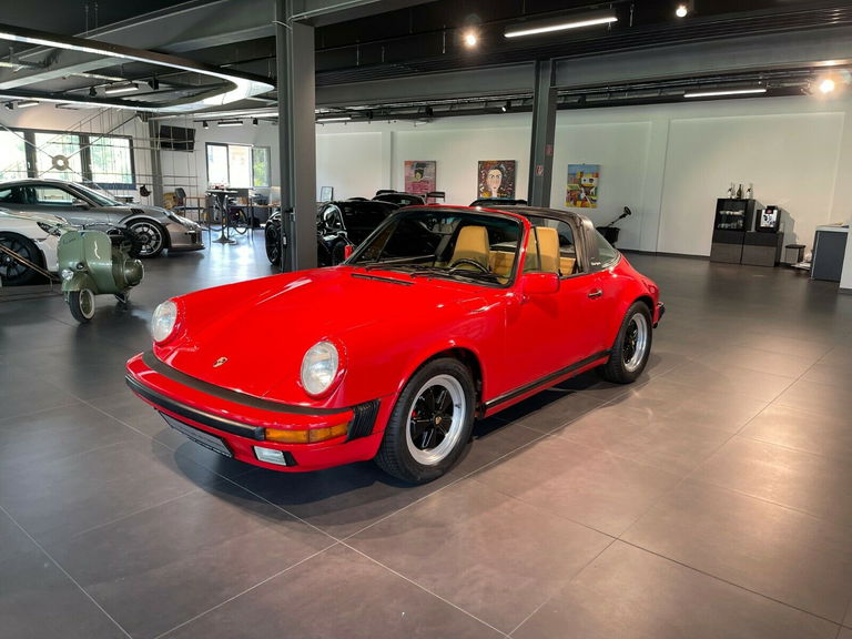Porsche 911 Carrera 3.2