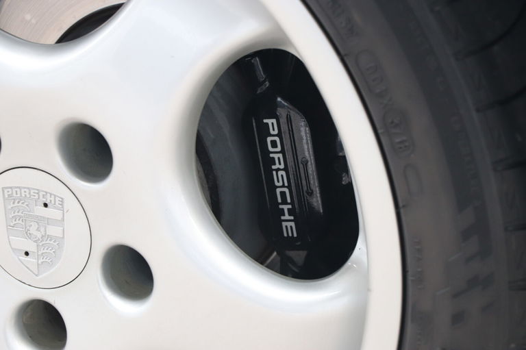 Porsche 964 Carrera 4