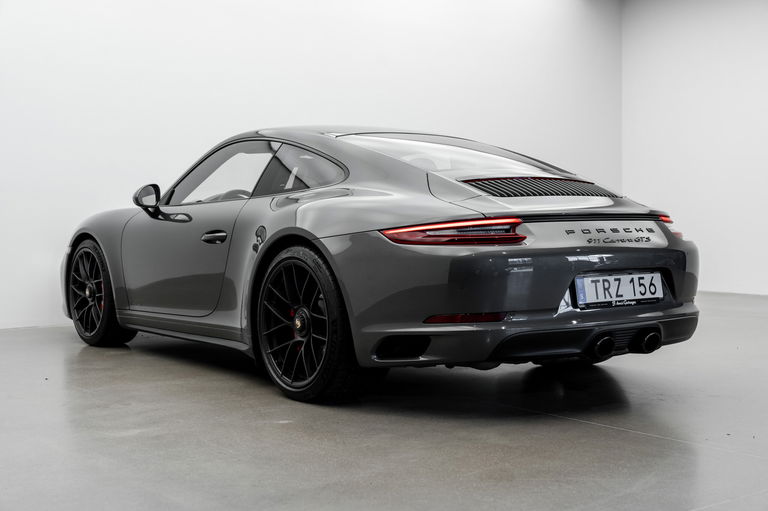 Porsche 991.2 Carrera GTS
