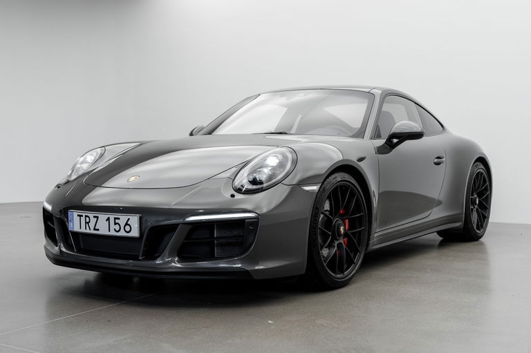 Porsche 991.2 Carrera GTS
