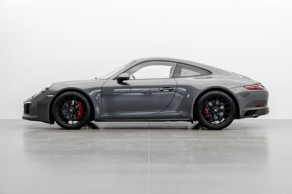 Porsche 991.2 Carrera GTS