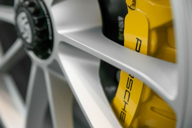 Porsche 991 GT3 Touring