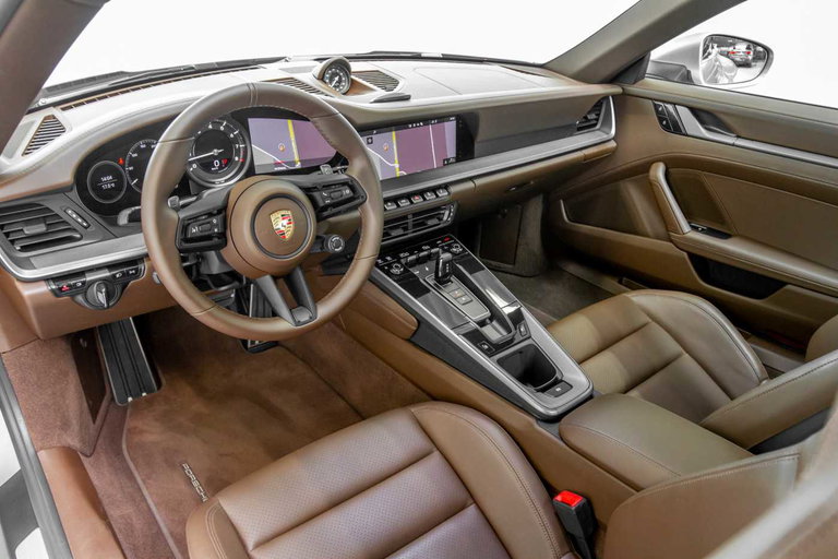 Porsche 992 Carrera 4S