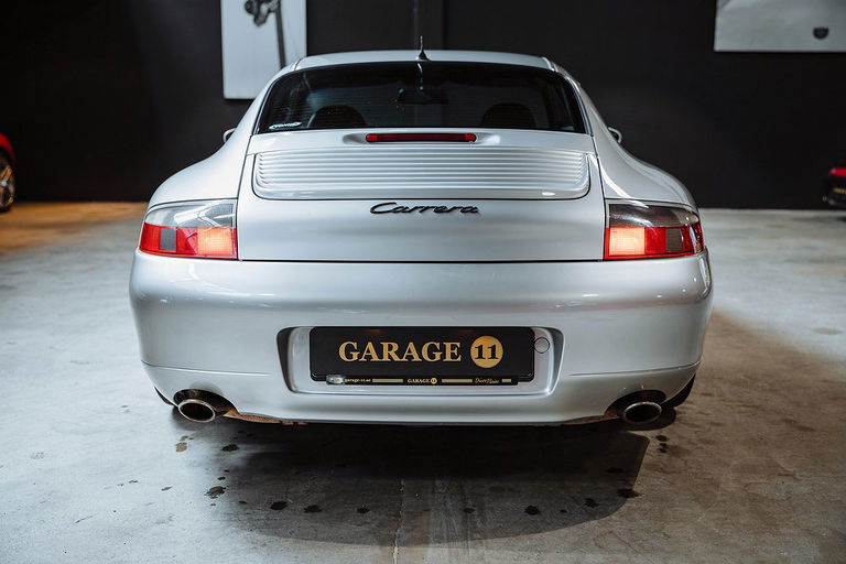 Porsche 996 Carrera