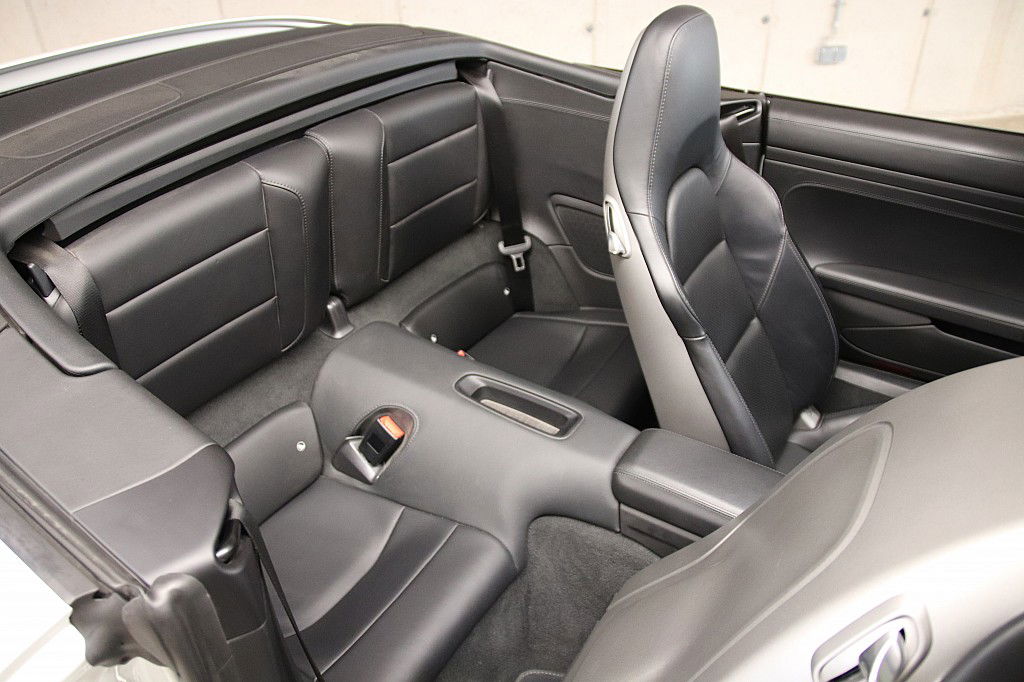 Porsche 991.2 Carrera GTS