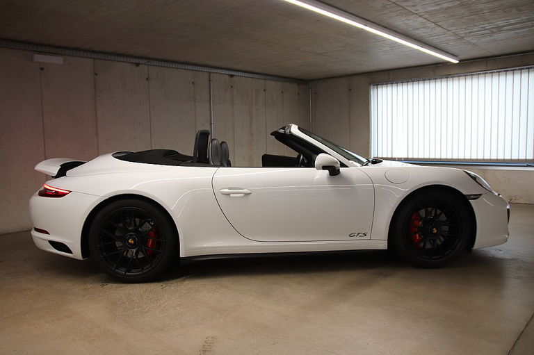 Porsche 991.2 Carrera GTS