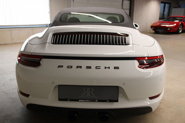 Porsche 991.2 Carrera GTS