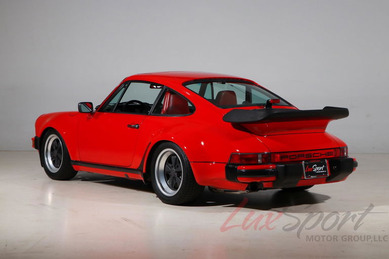 Porsche 911 Carrera 3.2 WTL