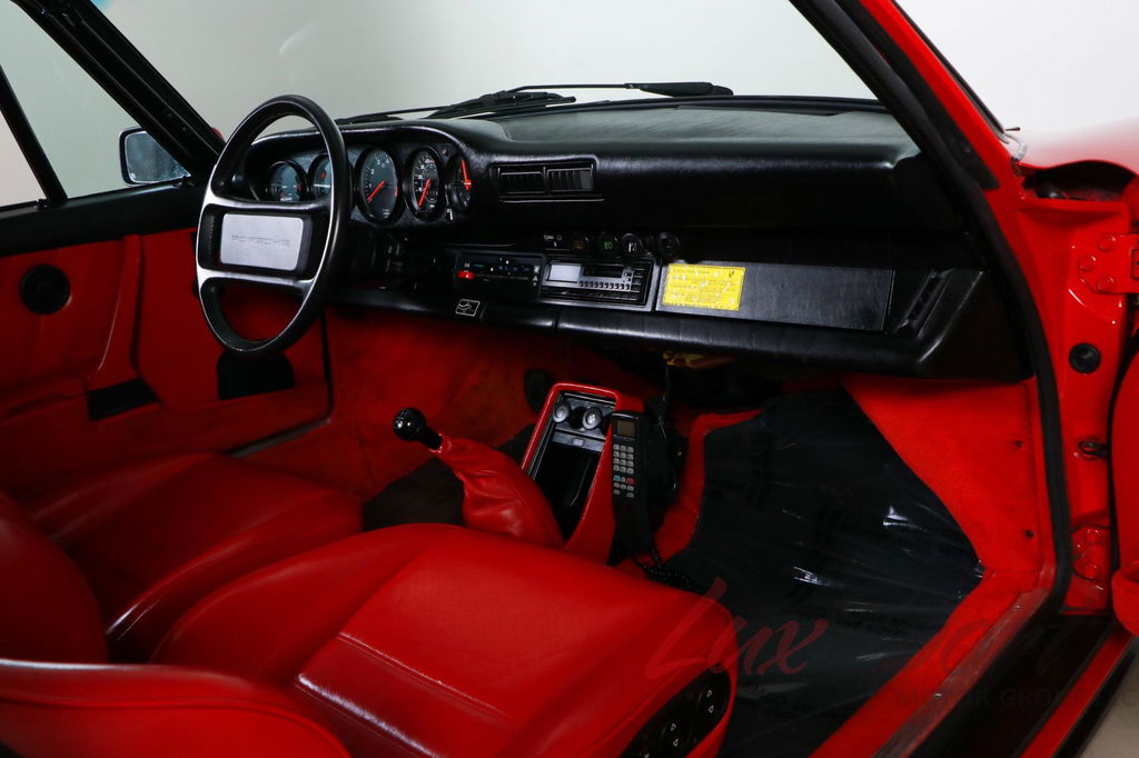 Porsche 911 Carrera 3.2 WTL