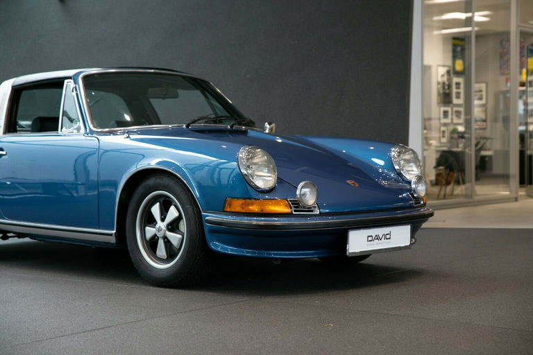 Porsche 911 S (F-Modell)