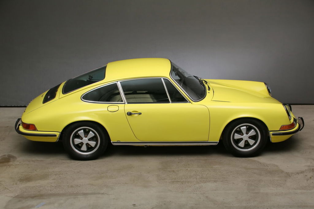 Porsche 911 T (US)