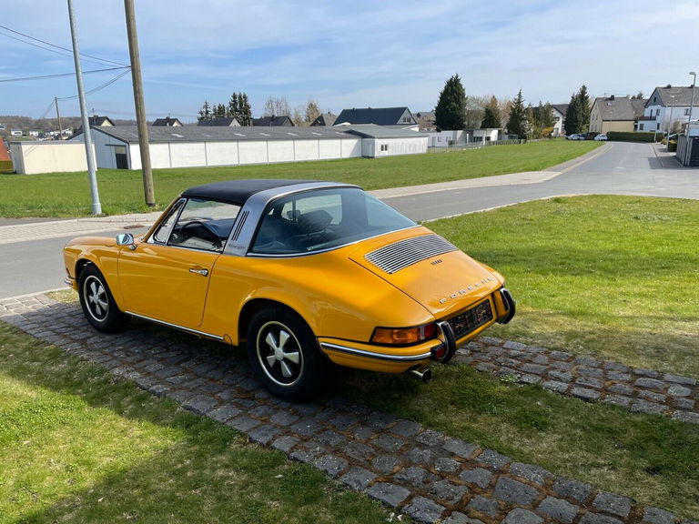 Porsche 911 T