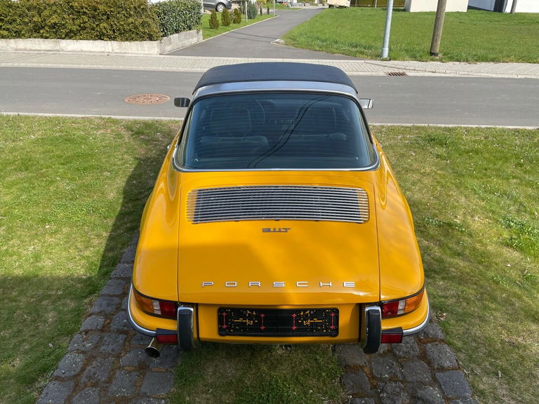 Porsche 911 T