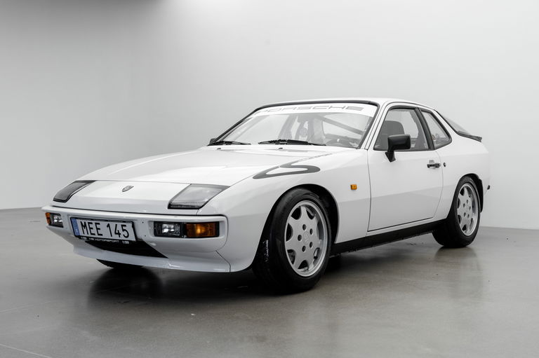 Porsche 924 S