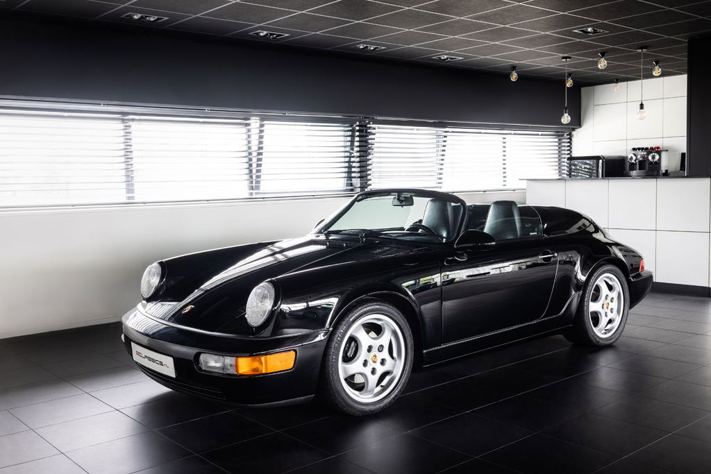 Porsche 964 Carrera 2 Speedster